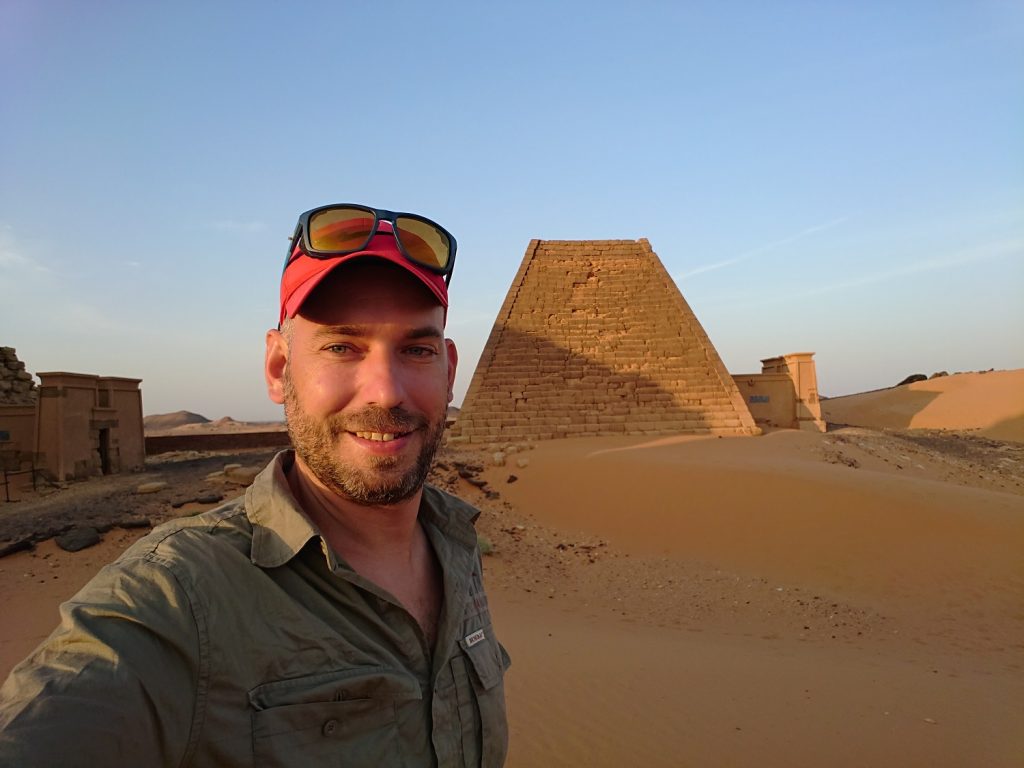 V ríši pyramíd a dervišov