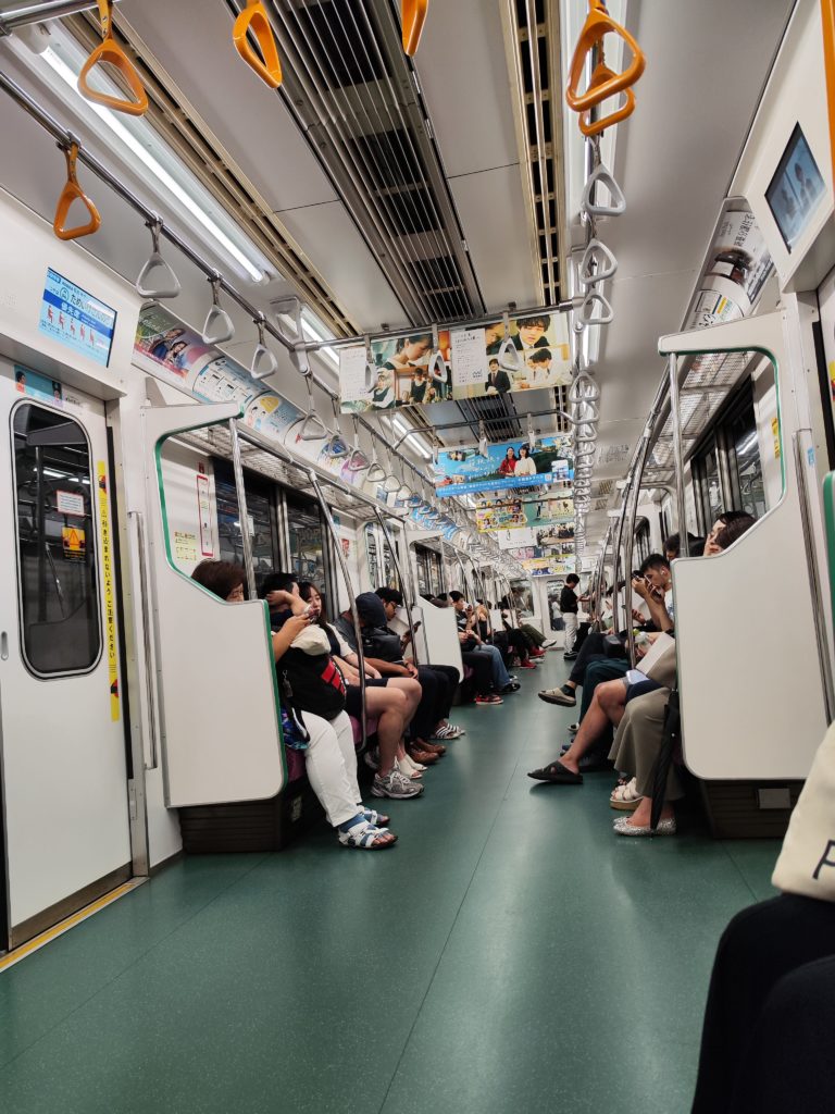 Tokio alebo ako prežiť  metro v najväčšom meste sveta